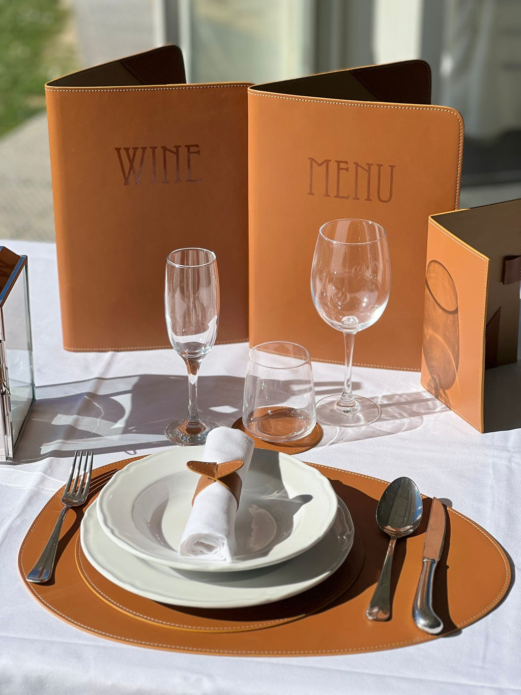 Set da Tavola Dubai – Eleganza Moderna per la Tua Tavola